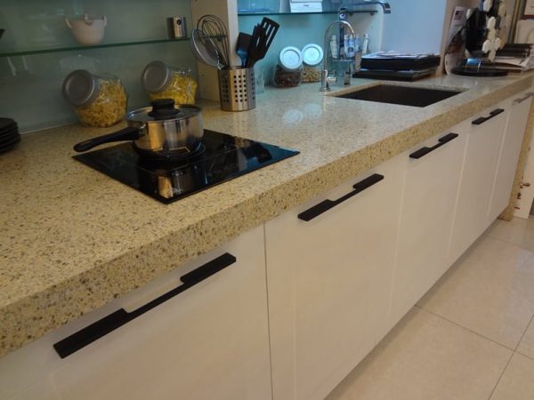 Contemporary Kitchen Drawer Cabinet handles square Canberra Matt Black - Image 7