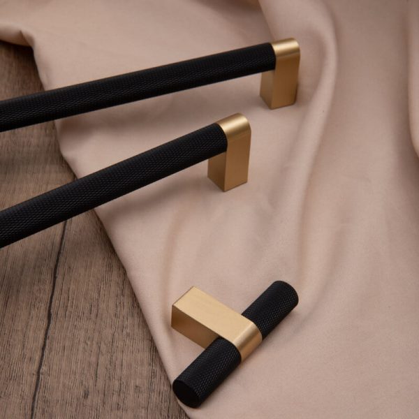 KT&CO Kitchen drawer handles matte black Brass Vaucluse - Image 2